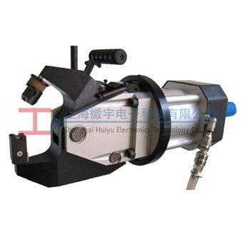  0706IP SPOT CLINCH&reg;Attexor���(d��ng)�T�әC(j��)